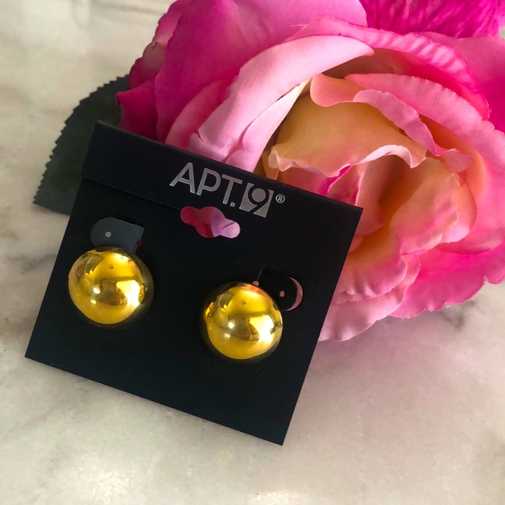 Apt. 9 Press-on Earrings